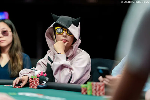 ３【PHオフィシャル-500】WSOP-Ladies-8位入賞直前の様子　オールイン番長　パールハーバープロダクション　POKERインフルエンサー　ポーカーインフルエンサー　東京大学卒　99015_0.png